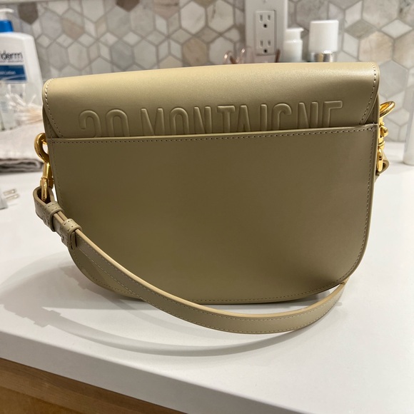 Price drop! CD Saddle Bobby Bag Small - Picture 2 of 7